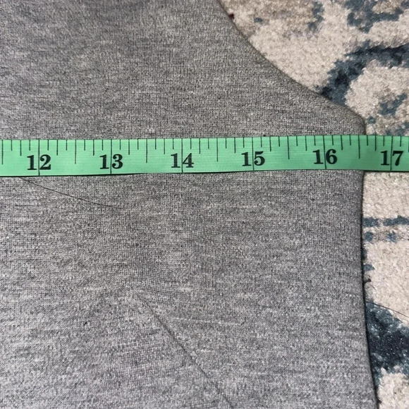 J. CREW KNIT TOP WITH FUN FRINGE IN GRAY STYLE E6249 - Picture 6 of 7